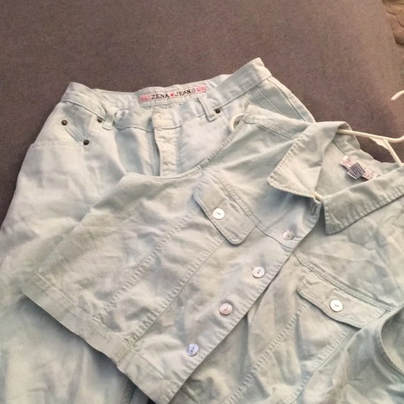 Jean Vest And High Wasted Jean Set sizes: XL & 14P - Picture 1 of 7